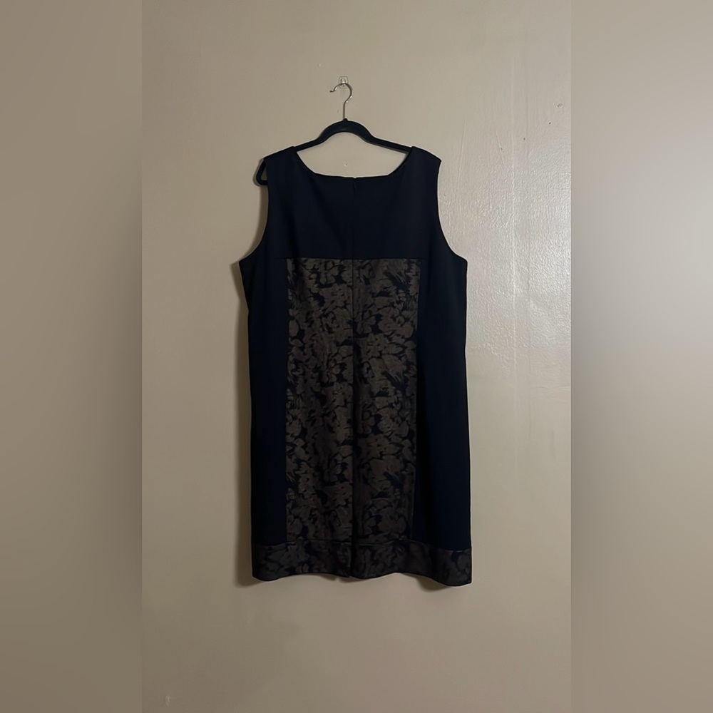 Tahari Dress Sz 22W Black/Gold Round Neck Abstract Design Worship Office Formal - Picture 2 of 8